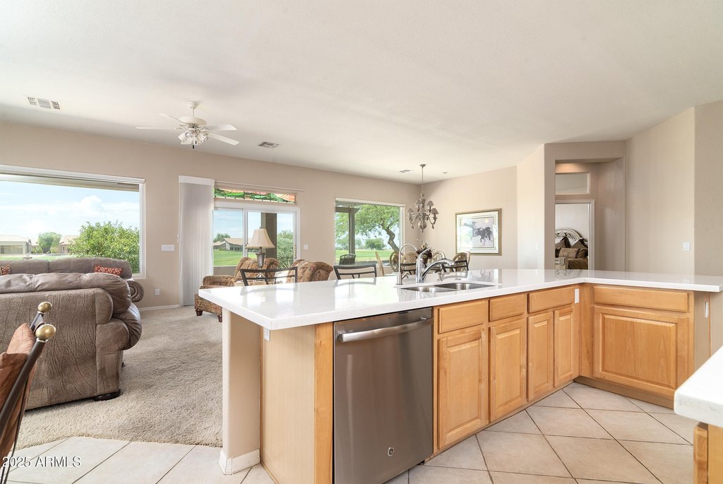 Gold Canyon, Arizona, 85118, United States, 2 Bedrooms Bedrooms, ,2 BathroomsBathrooms,Residential,Forsale,1953463