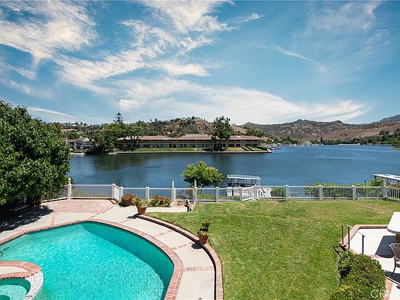 Westlake Village, California, 91361, United States, 4 Bedrooms Bedrooms, ,5 BathroomsBathrooms,Residential,Forsale,1919220