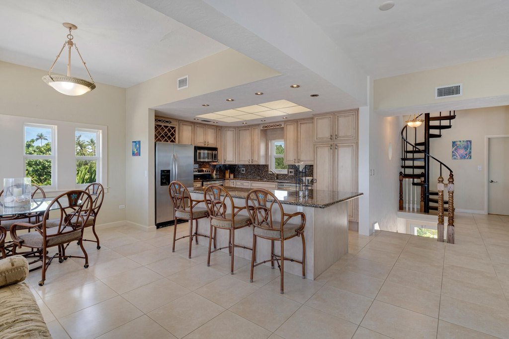 Plantation Key, Florida, 33036, United States, 4 Bedrooms Bedrooms, ,4 BathroomsBathrooms,Residential,Forsale,2011121