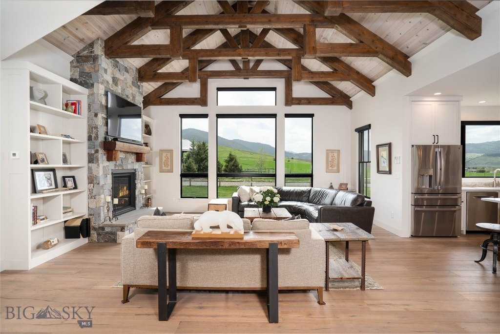 Gallatin Gateway, Montana, 59730, United States, 4 Bedrooms Bedrooms, ,3.5 BathroomsBathrooms,Residential,Forsale,1894829
