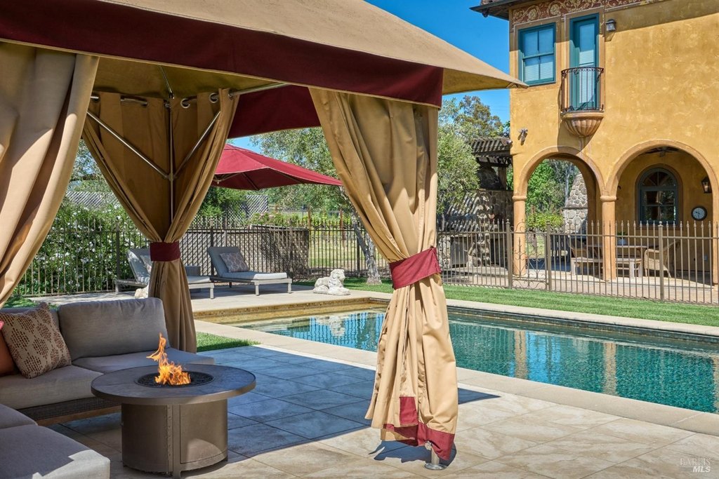 Sonoma, California, 95476, United States, 5 Bedrooms Bedrooms, ,4.5 BathroomsBathrooms,Residential,Forsale,1968170