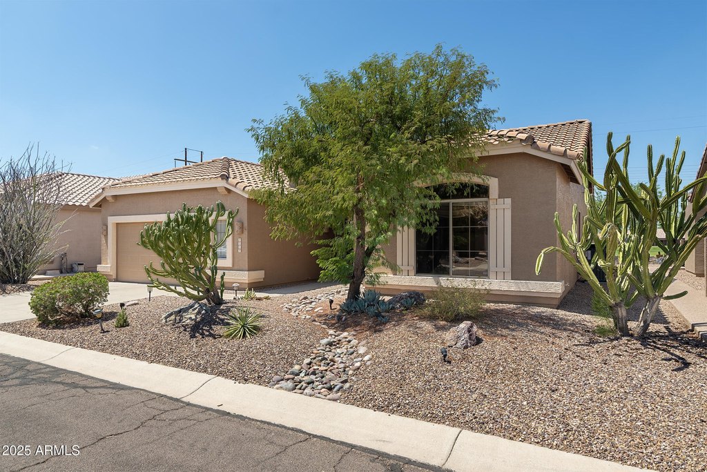Gold Canyon, Arizona, 85118, United States, 2 Bedrooms Bedrooms, ,2 BathroomsBathrooms,Residential,Forsale,1953463