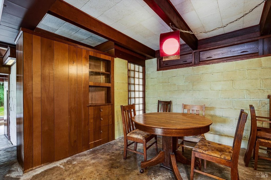 Santa Rosa, California, 95404, United States, 3 Bedrooms Bedrooms, ,1.5 BathroomsBathrooms,Residential,Forsale,1934051