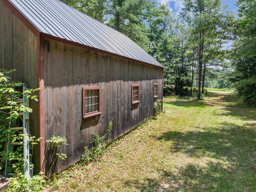 Belmont, New Hampshire, 03220, United States, 3 Bedrooms Bedrooms, ,2 BathroomsBathrooms,Residential,Forsale,1941239