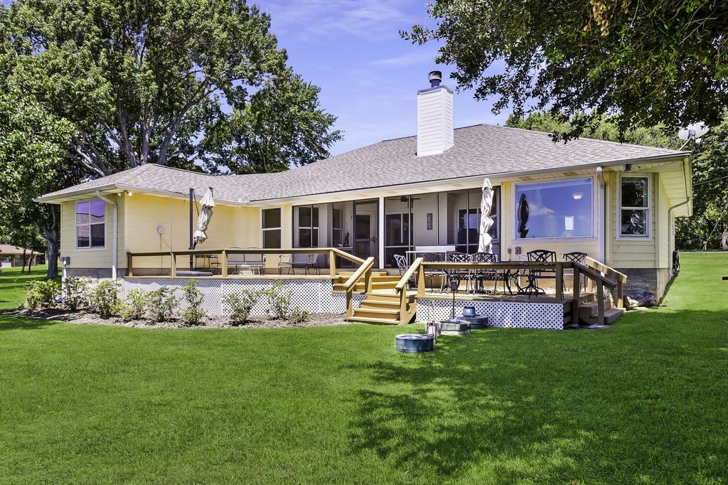 Trinity, Texas, 75862, United States, 3 Bedrooms Bedrooms, ,2 BathroomsBathrooms,Residential,Forsale,1953052