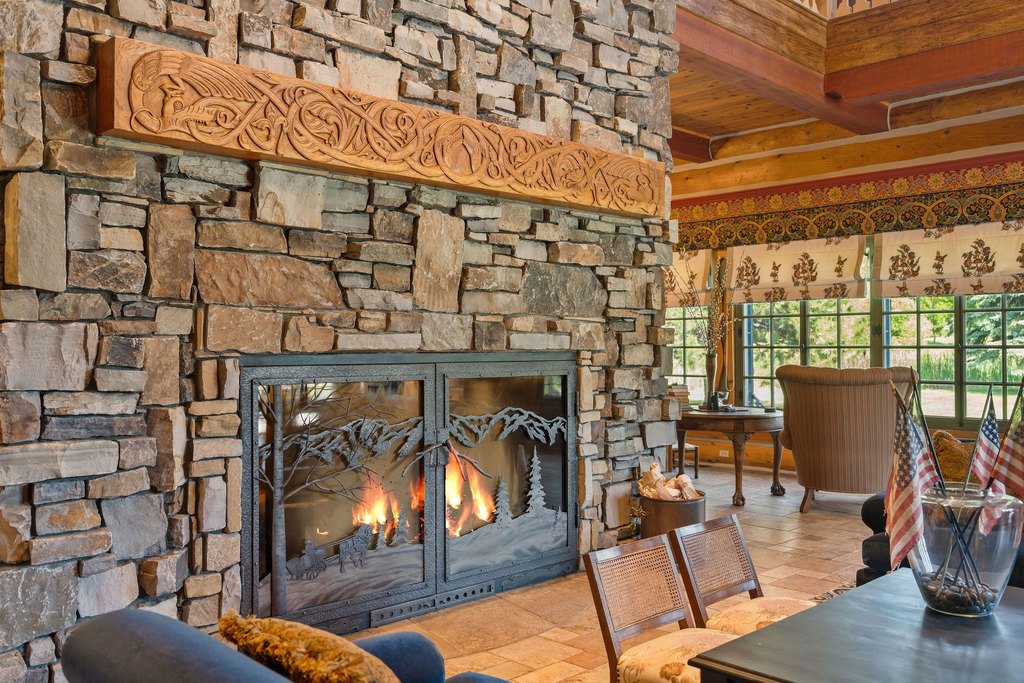 Kalispell, Montana, 59901, United States, 13 Bedrooms Bedrooms, ,8.5 BathroomsBathrooms,Residential,Forsale,1914974