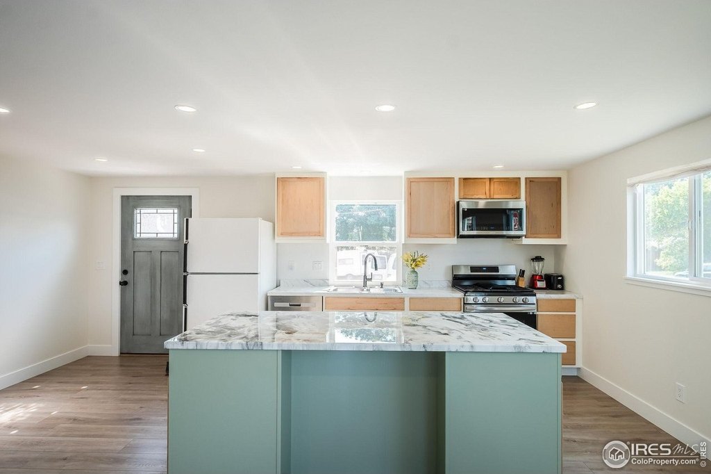 Mead, Colorado, 80542, United States, ,Commercial,Forsale,2004105