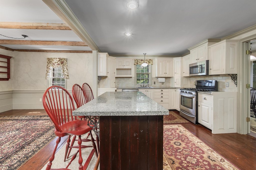 Belmont, New Hampshire, 03220, United States, 3 Bedrooms Bedrooms, ,2 BathroomsBathrooms,Residential,Forsale,1941239