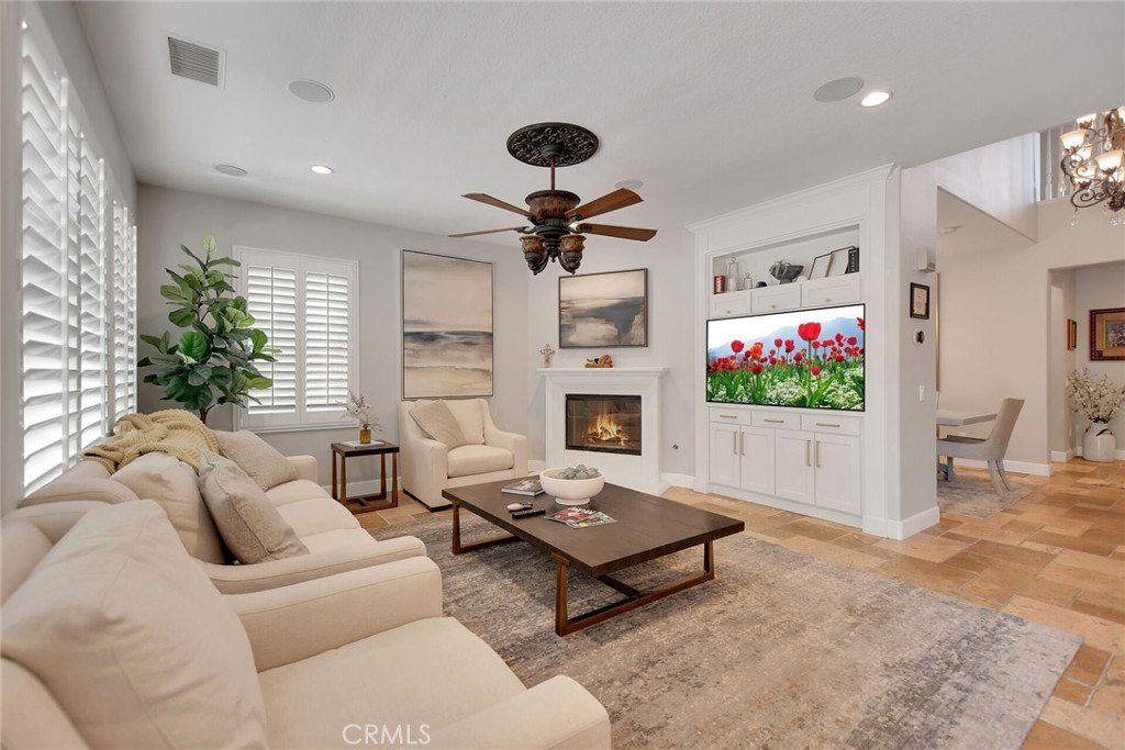 Upland, California, 91784, United States, 5 Bedrooms Bedrooms, ,4 BathroomsBathrooms,Residential,Forsale,1941472