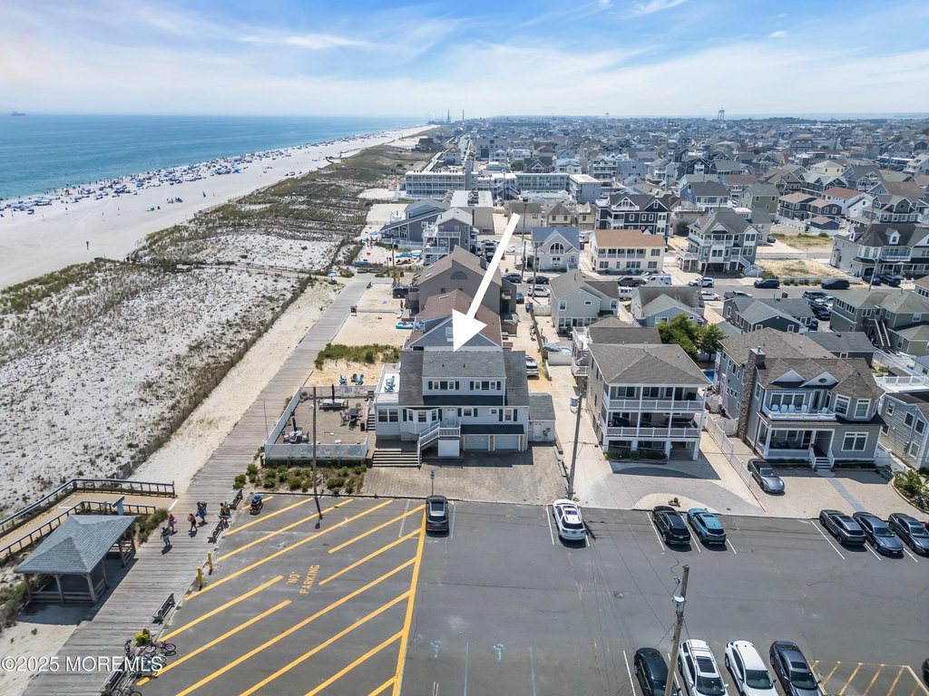 Lavallette, New Jersey, 08735, United States, 5 Bedrooms Bedrooms, ,4 BathroomsBathrooms,Residential,Forsale,1922693