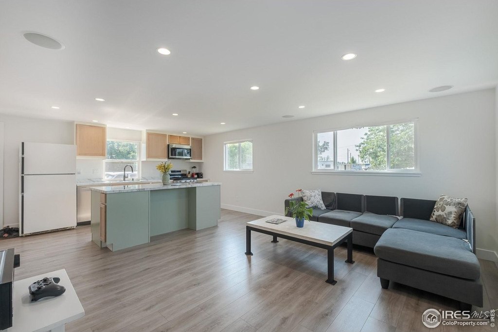 Mead, Colorado, 80542, United States, ,Commercial,Forsale,2004105