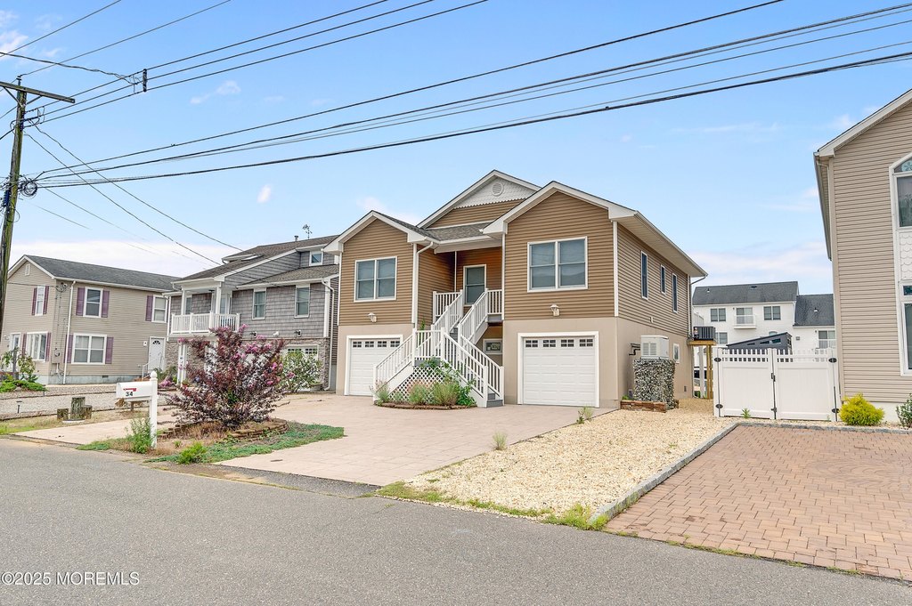 Toms River, New Jersey, 08753, United States, 3 Bedrooms Bedrooms, ,2 BathroomsBathrooms,Residential,Forsale,1922685