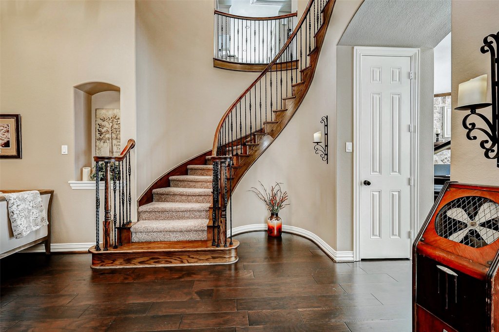 Montgomery, Texas, 77316, United States, 5 Bedrooms Bedrooms, ,4 BathroomsBathrooms,Residential,Forsale,1953053