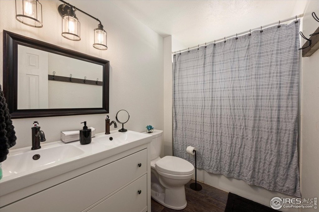 Fort Lupton, Colorado, 80621, United States, 3 Bedrooms Bedrooms, ,1.5 BathroomsBathrooms,Residential,Forsale,1926786