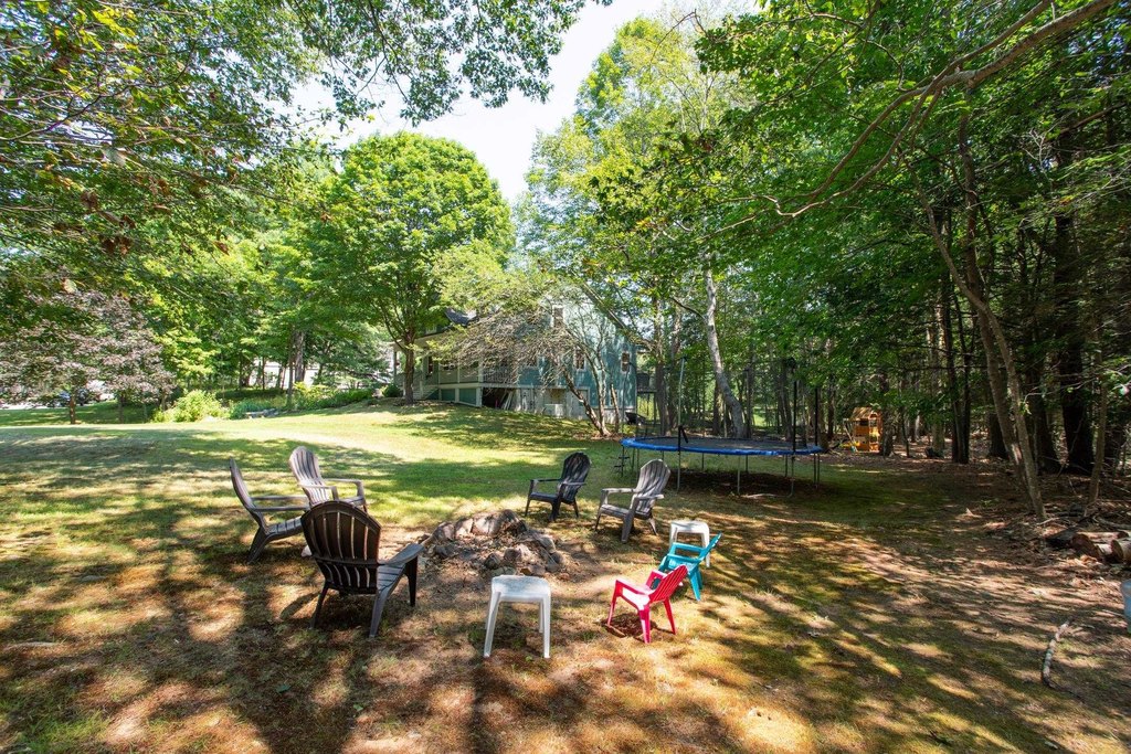 Eliot, Maine, 03903, United States, 4 Bedrooms Bedrooms, ,2.5 BathroomsBathrooms,Residential,Forsale,1934016