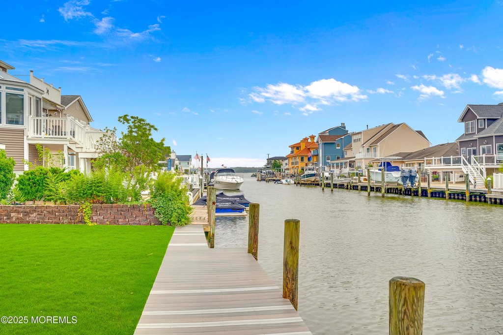 Toms River, New Jersey, 08753, United States, 3 Bedrooms Bedrooms, ,2 BathroomsBathrooms,Residential,Forsale,1922685