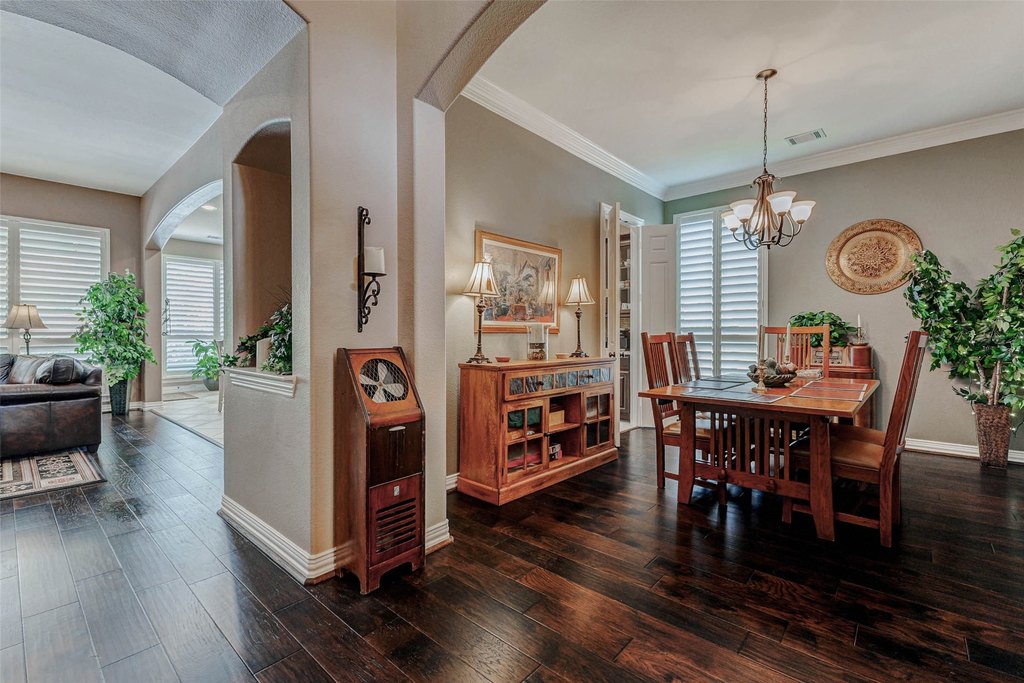 Montgomery, Texas, 77316, United States, 5 Bedrooms Bedrooms, ,4 BathroomsBathrooms,Residential,Forsale,1953053