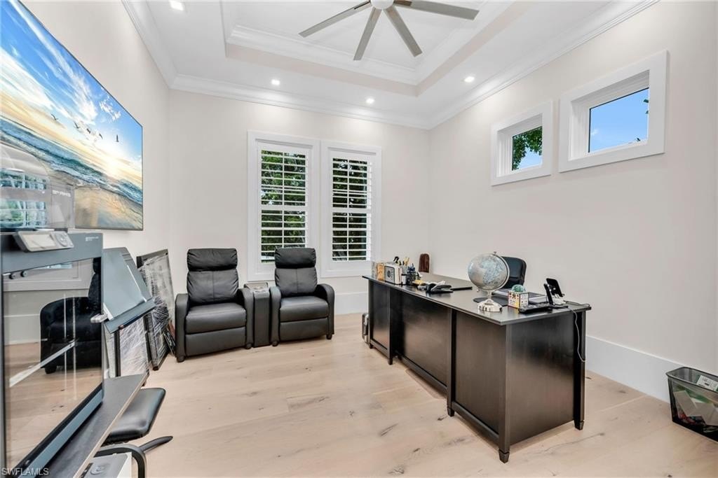 NAPLES, Florida, 34103, United States, 5 Bedrooms Bedrooms, ,5.5 BathroomsBathrooms,Residential,Forsale,1913832