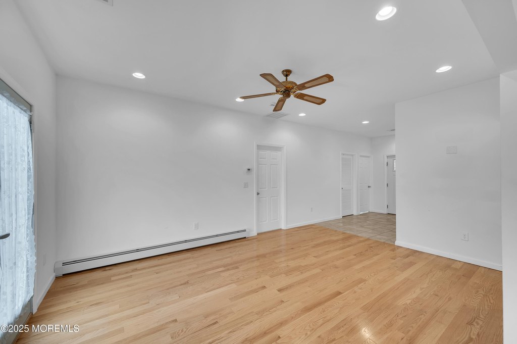 Toms River, New Jersey, 08753, United States, 3 Bedrooms Bedrooms, ,2 BathroomsBathrooms,Residential,Forsale,1922685