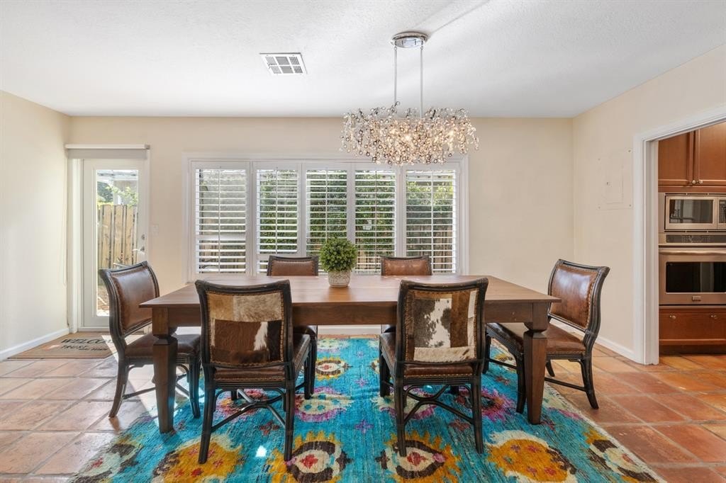 Fort Lauderdale, Florida, 33304, United States, 2 Bedrooms Bedrooms, ,2 BathroomsBathrooms,Residential,Forsale,1927582