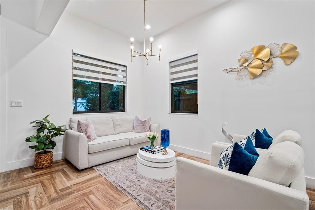 Fort Lauderdale, Florida, 33304, United States, 3 Bedrooms Bedrooms, ,2.5 BathroomsBathrooms,Residential,Forsale,2004510