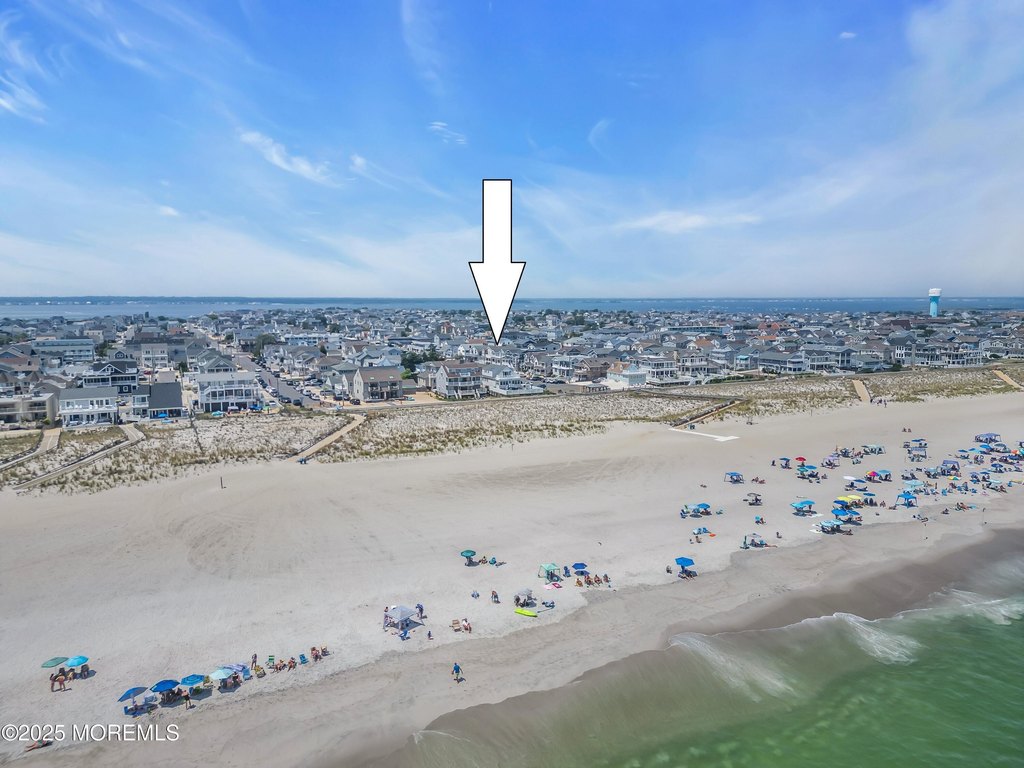 Lavallette, New Jersey, 08735, United States, 5 Bedrooms Bedrooms, ,4 BathroomsBathrooms,Residential,Forsale,1922693