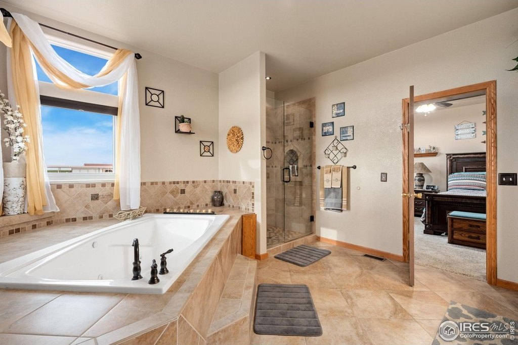 Ault, Colorado, 80610, United States, 4 Bedrooms Bedrooms, ,3 BathroomsBathrooms,Residential,Forsale,1946728