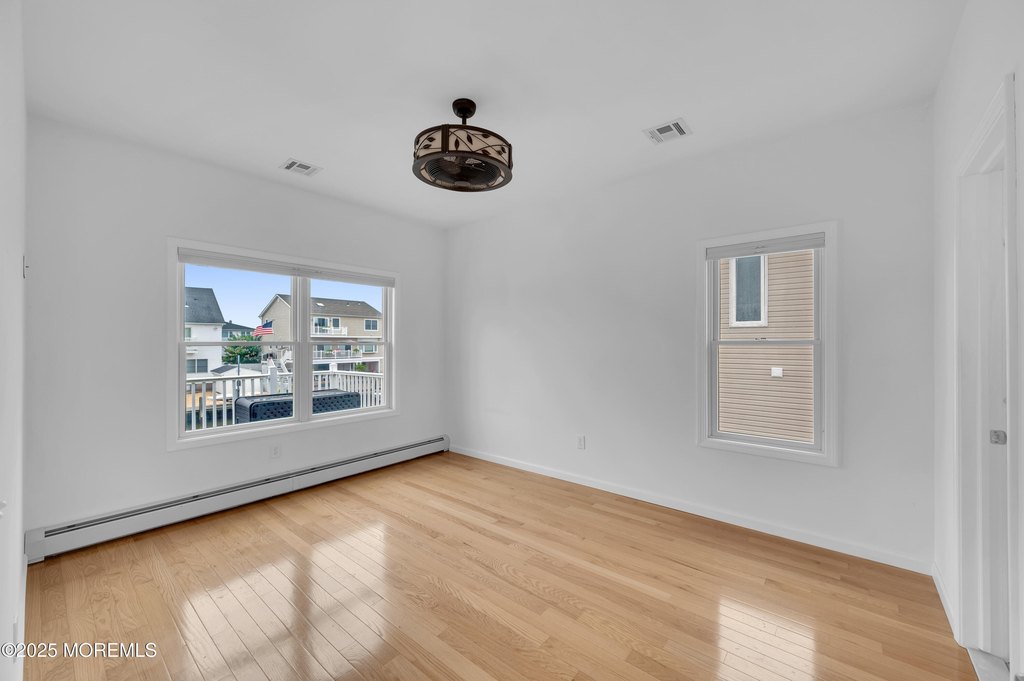 Toms River, New Jersey, 08753, United States, 3 Bedrooms Bedrooms, ,2 BathroomsBathrooms,Residential,Forsale,1922685
