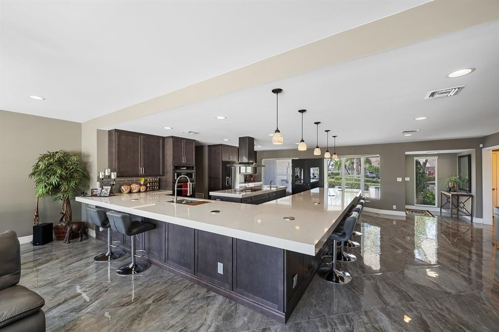 Fort Lauderdale, Florida, 33308, United States, 5 Bedrooms Bedrooms, ,5 BathroomsBathrooms,Residential,Forsale,1884604