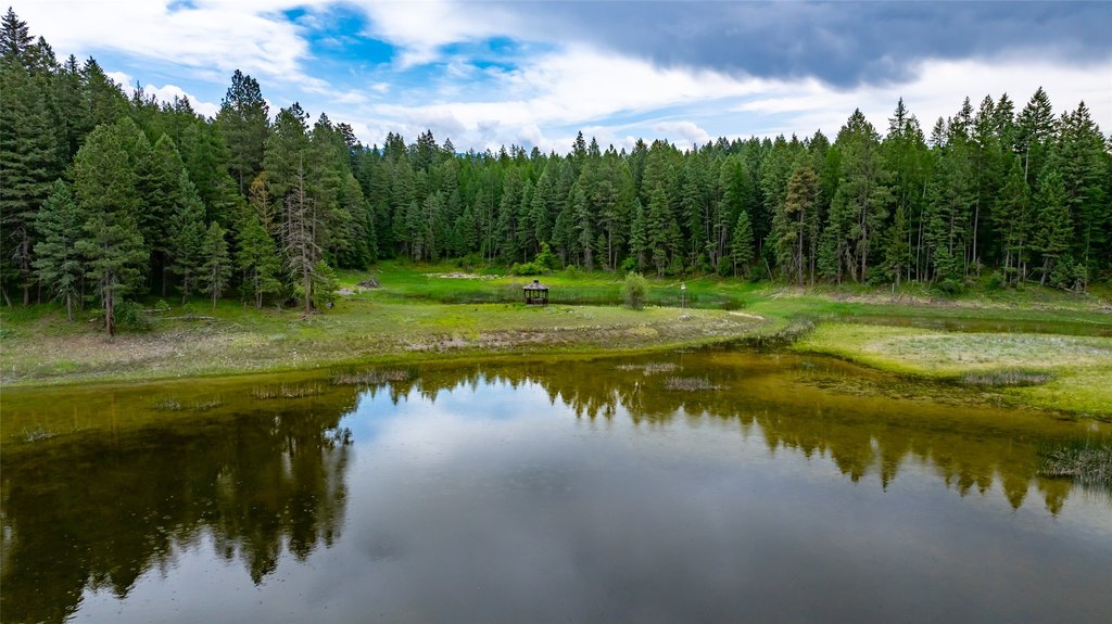 Kalispell, Montana, 59901, United States, 4 Bedrooms Bedrooms, ,2 BathroomsBathrooms,Residential,Forsale,1989806