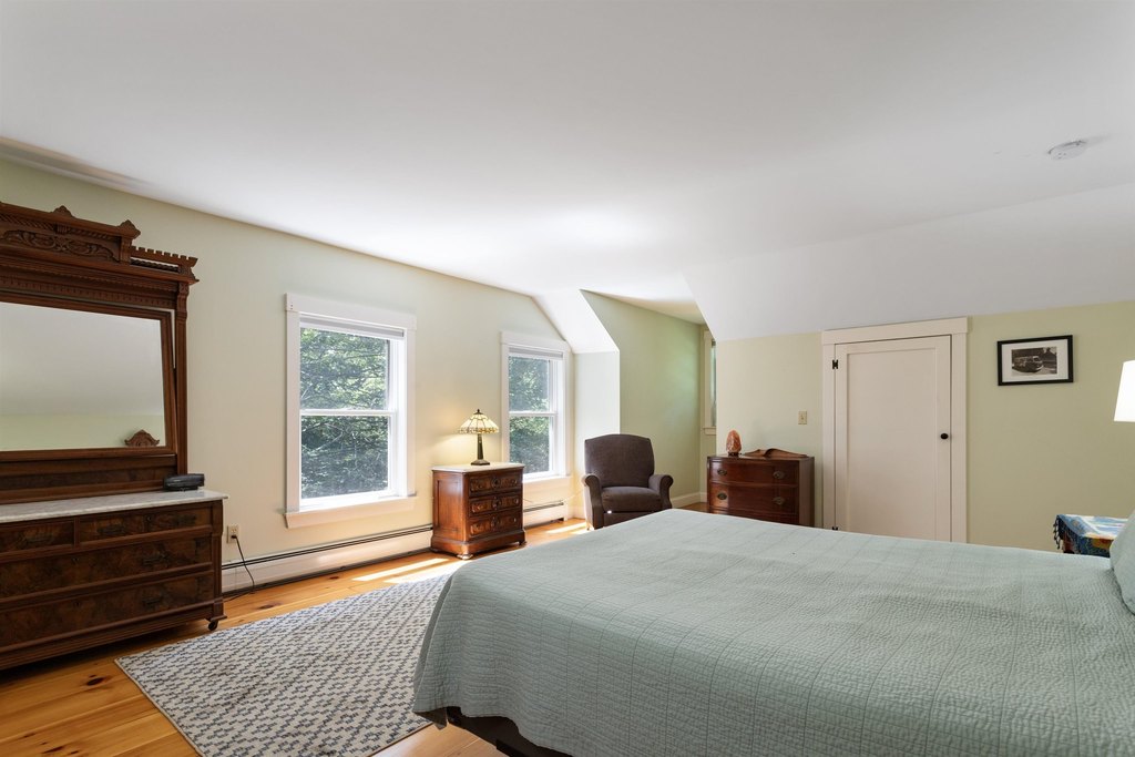 Eliot, Maine, 03903, United States, 4 Bedrooms Bedrooms, ,2.5 BathroomsBathrooms,Residential,Forsale,1934016