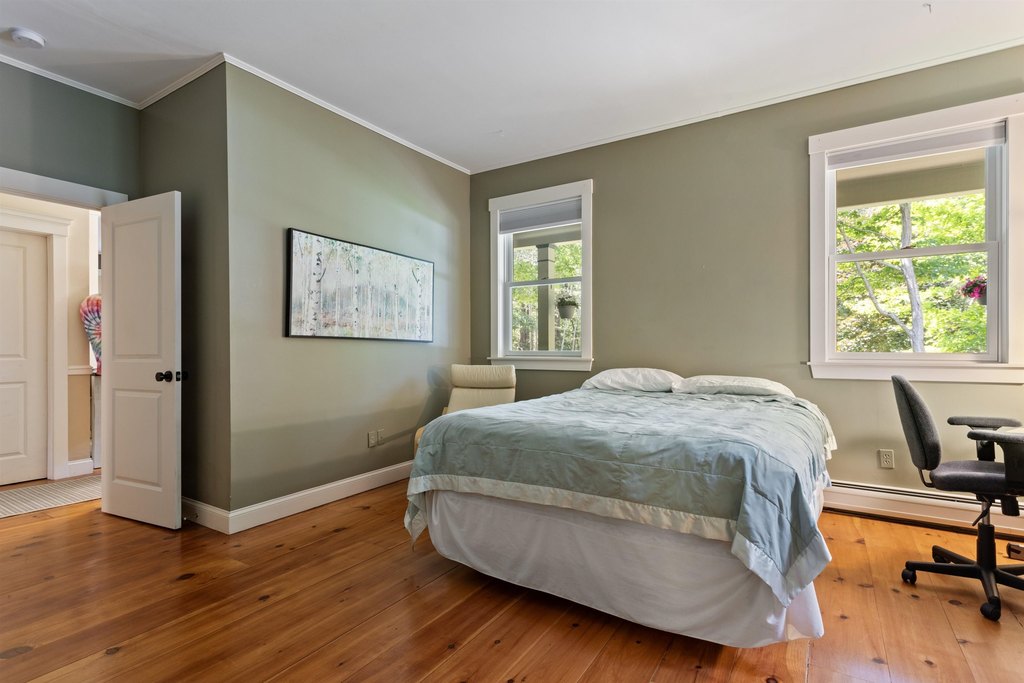 Eliot, Maine, 03903, United States, 4 Bedrooms Bedrooms, ,2.5 BathroomsBathrooms,Residential,Forsale,1934016
