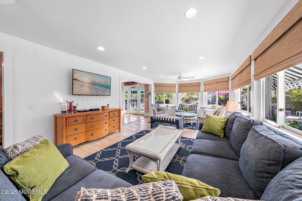 Bay Head, New Jersey, 08742, United States, 9 Bedrooms Bedrooms, ,6.5 BathroomsBathrooms,Residential,Forsale,1922708