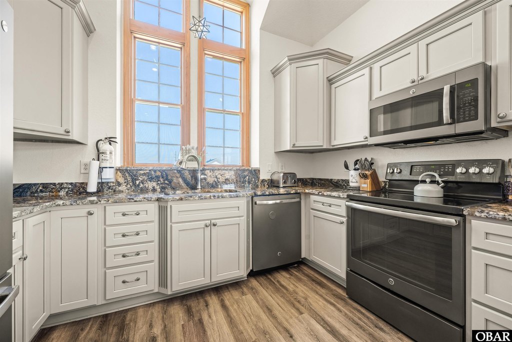 Hatteras, North Carolina, 27943, United States, 5 Bedrooms Bedrooms, ,4 BathroomsBathrooms,Residential,Forsale,1914400