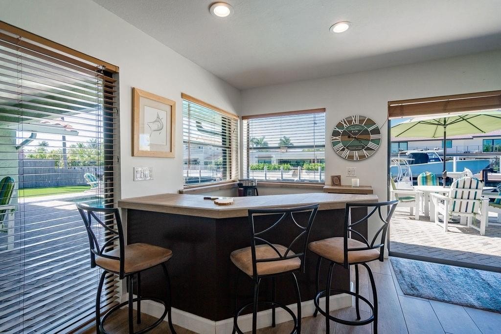 Lighthouse Point, Florida, 33064, United States, 3 Bedrooms Bedrooms, ,2.5 BathroomsBathrooms,Residential,Forsale,1884547