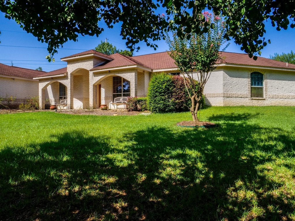 Montgomery, Texas, 77316, United States, 4 Bedrooms Bedrooms, ,2.5 BathroomsBathrooms,Residential,Forsale,1954115