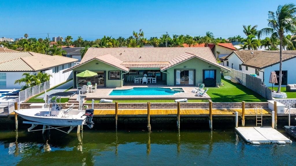 Lighthouse Point, Florida, 33064, United States, 3 Bedrooms Bedrooms, ,2.5 BathroomsBathrooms,Residential,Forsale,1884547