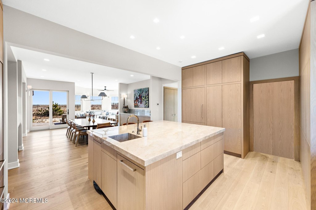 Mantoloking, New Jersey, 08738, United States, 7 Bedrooms Bedrooms, ,7.5 BathroomsBathrooms,Residential,Forsale,1922707