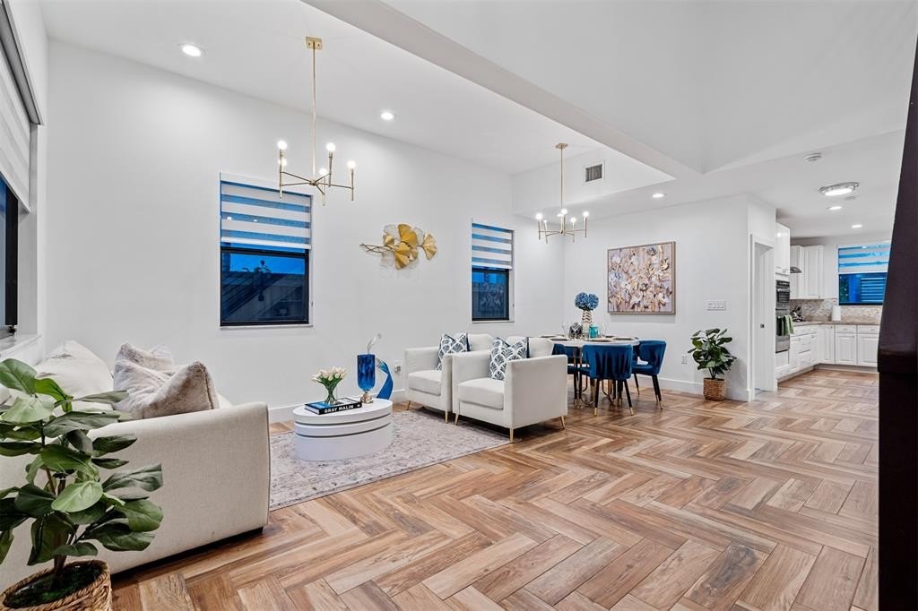 Fort Lauderdale, Florida, 33304, United States, 3 Bedrooms Bedrooms, ,2.5 BathroomsBathrooms,Residential,Forsale,2004510