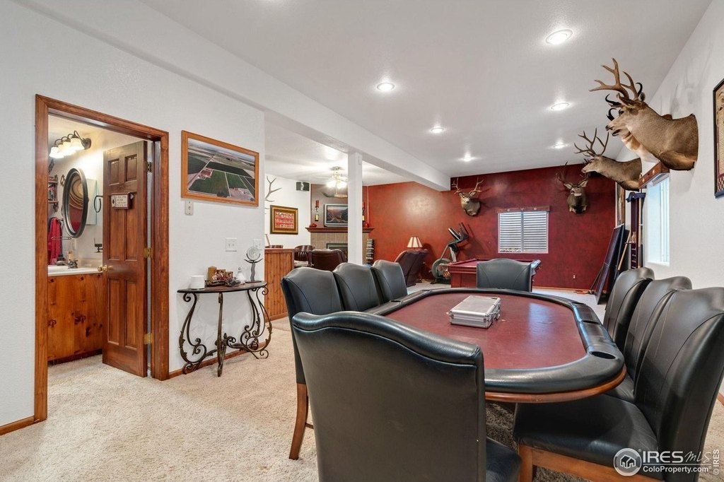 Ault, Colorado, 80610, United States, 4 Bedrooms Bedrooms, ,3 BathroomsBathrooms,Residential,Forsale,1946728