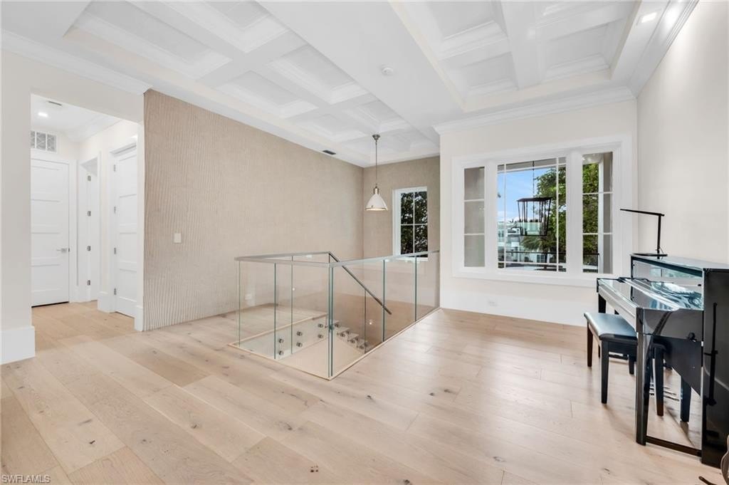 NAPLES, Florida, 34103, United States, 5 Bedrooms Bedrooms, ,5.5 BathroomsBathrooms,Residential,Forsale,1913832