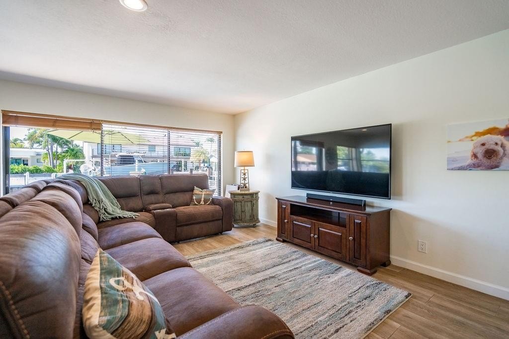 Lighthouse Point, Florida, 33064, United States, 3 Bedrooms Bedrooms, ,2.5 BathroomsBathrooms,Residential,Forsale,1884547