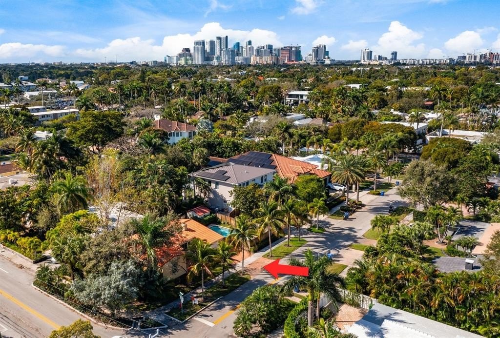 Fort Lauderdale, Florida, 33304, United States, 2 Bedrooms Bedrooms, ,2 BathroomsBathrooms,Residential,Forsale,1927582