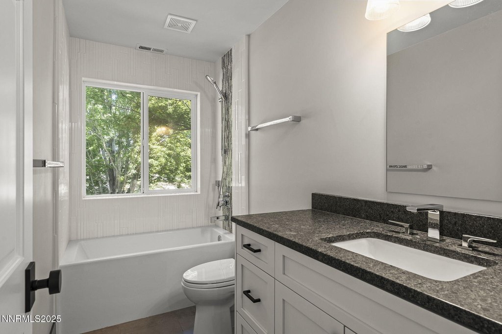 Gardnerville, Nevada, 89460, United States, 6 Bedrooms Bedrooms, ,6.5 BathroomsBathrooms,Residential,Forsale,1910336