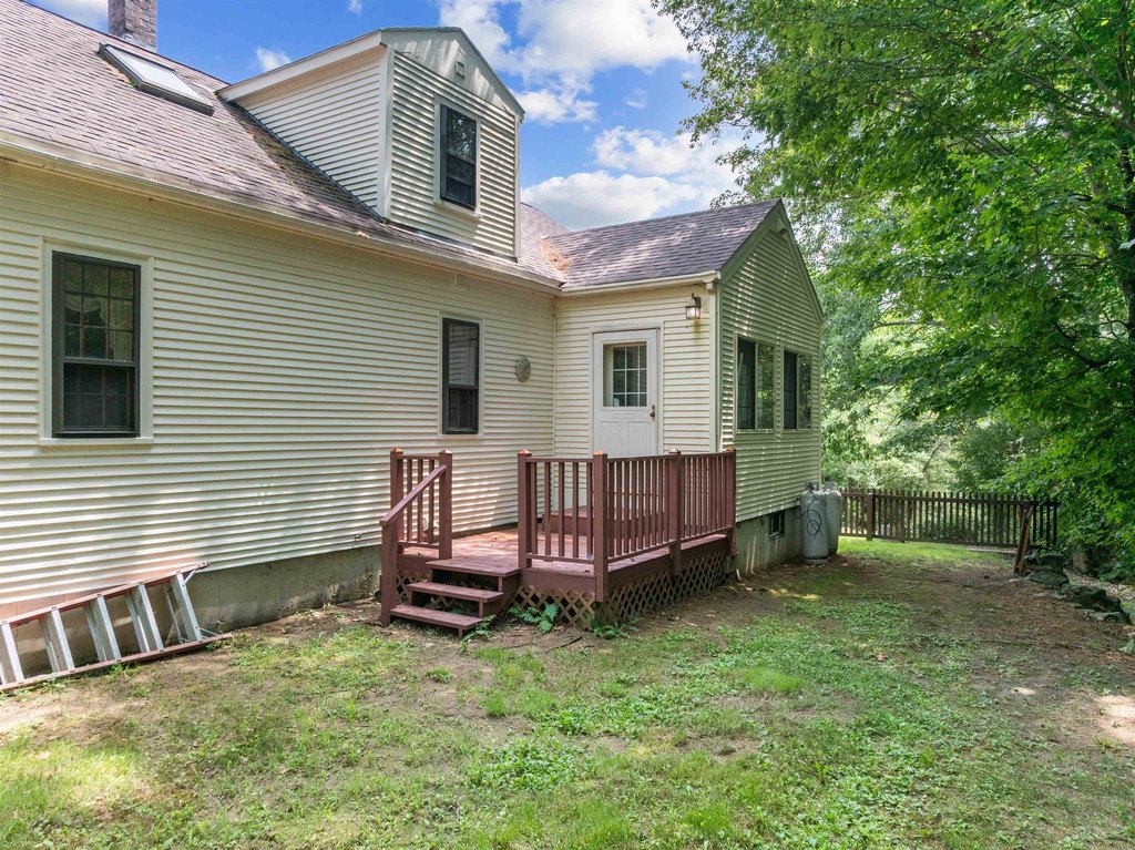 Belmont, New Hampshire, 03220, United States, 3 Bedrooms Bedrooms, ,2 BathroomsBathrooms,Residential,Forsale,1941239