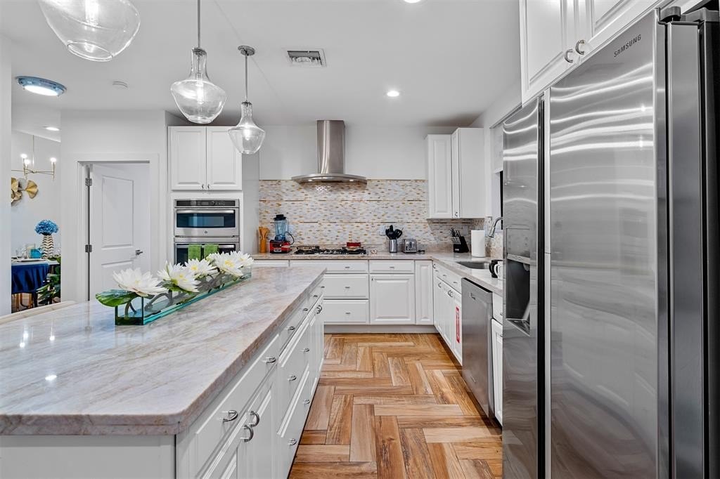 Fort Lauderdale, Florida, 33304, United States, 3 Bedrooms Bedrooms, ,2.5 BathroomsBathrooms,Residential,Forsale,2004510