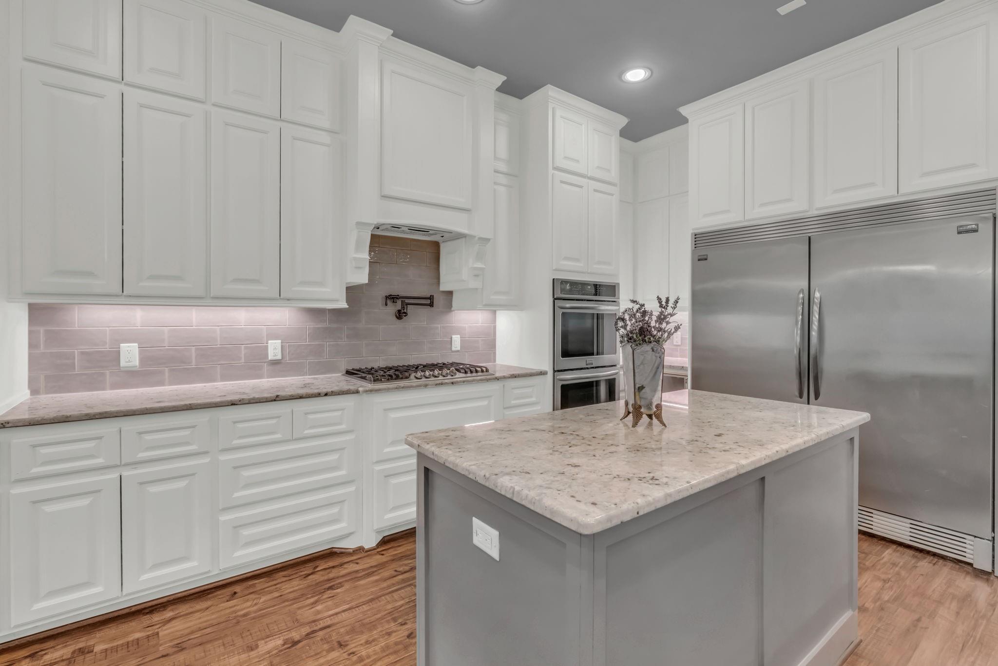 Willis, Texas, 77378, United States, 5 Bedrooms Bedrooms, ,4 BathroomsBathrooms,Residential,Forsale,1953112