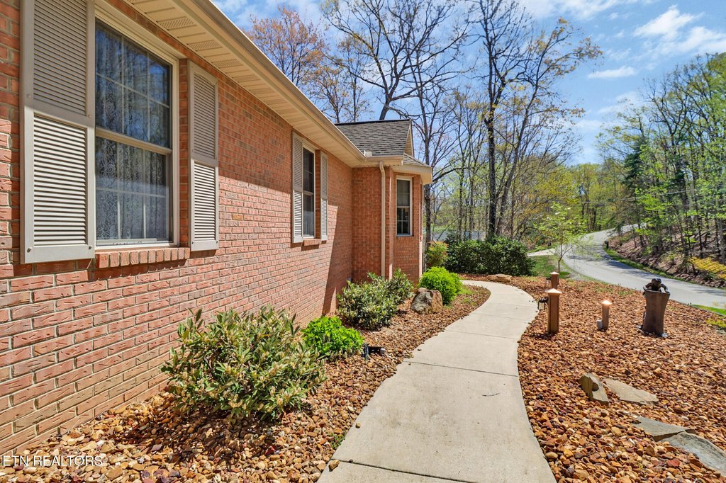 Fairfield Glade, Tennessee, 38558, United States, 3 Bedrooms Bedrooms, ,2 BathroomsBathrooms,Residential,Forsale,1907848