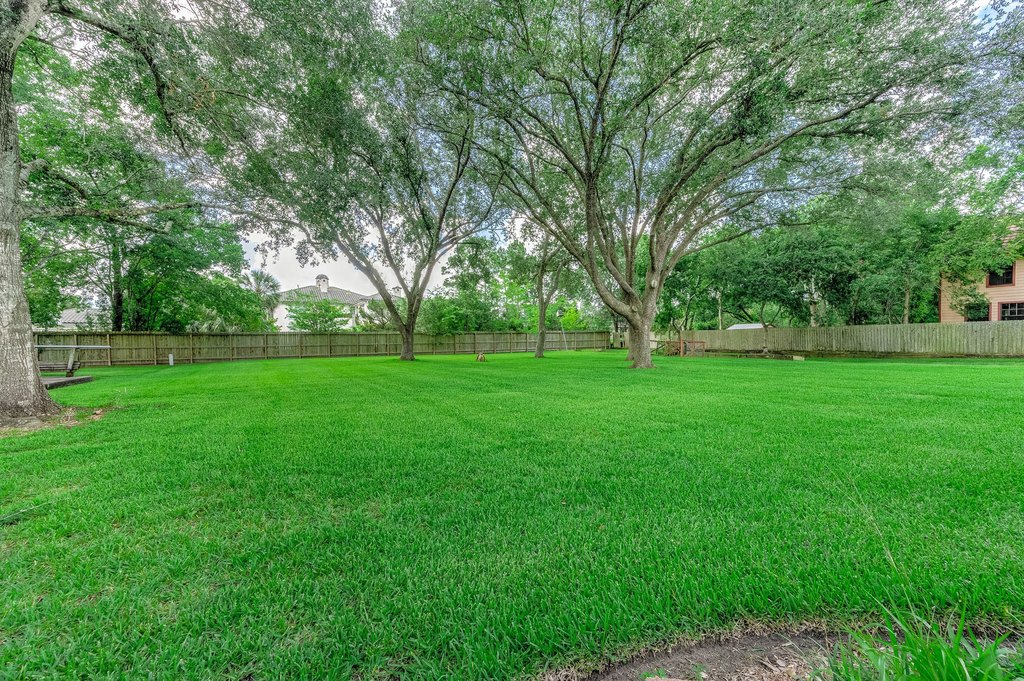 Friendswood, Texas, 77546, United States, 3 Bedrooms Bedrooms, ,2.5 BathroomsBathrooms,Residential,Forsale,1936482