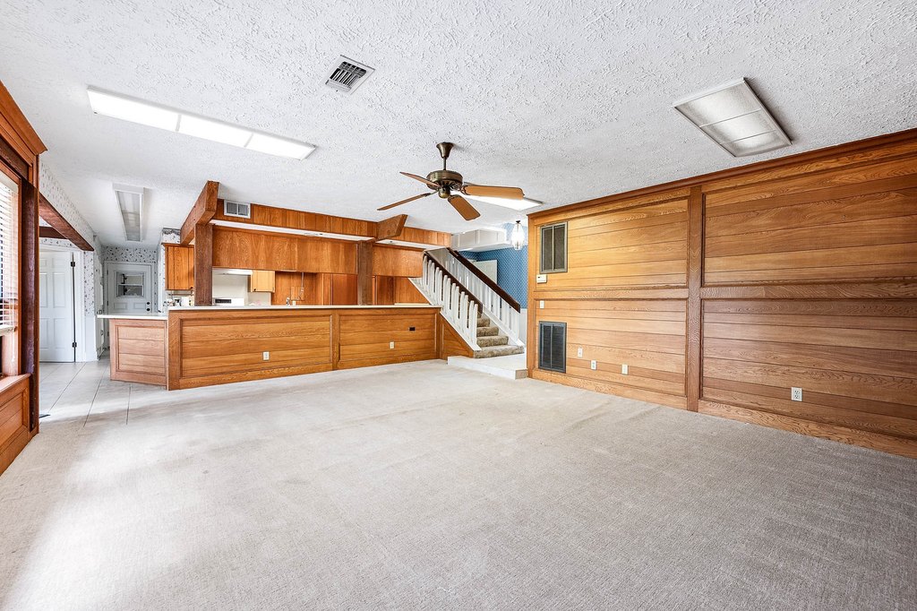 Friendswood, Texas, 77546, United States, 3 Bedrooms Bedrooms, ,2.5 BathroomsBathrooms,Residential,Forsale,1936482